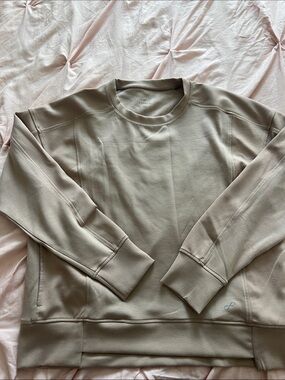 Everyday Crewneck Sweatshirt in Light Taupe
